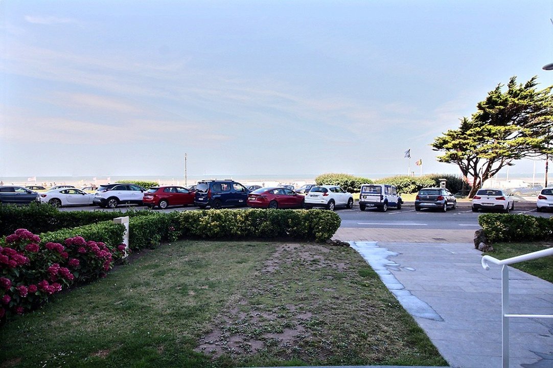 /picture/helios/116252002/RAYON VERT 2/11_2025-12-23CET00h00-13.jpg